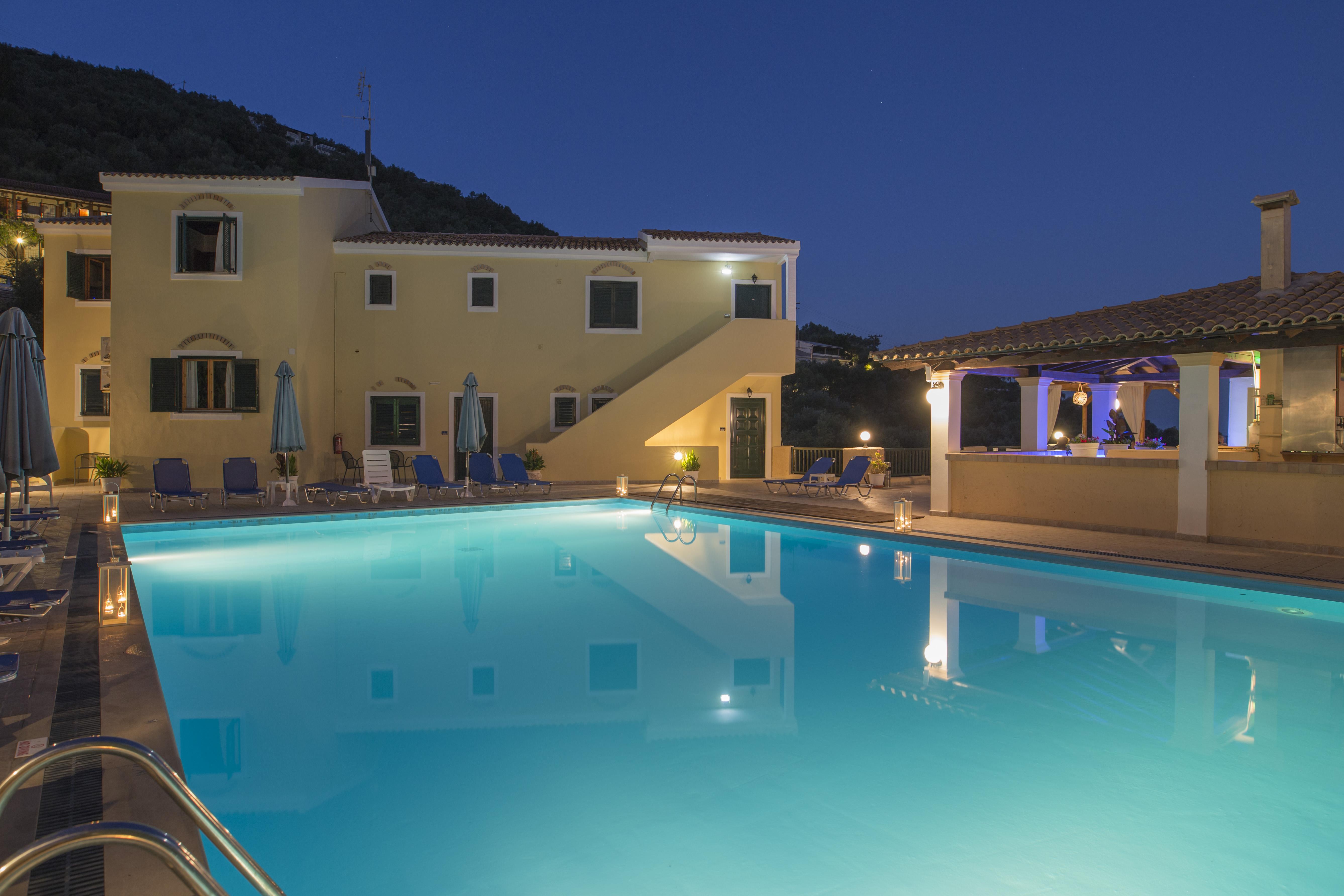 Corfu Aquamarine 酒店 4*