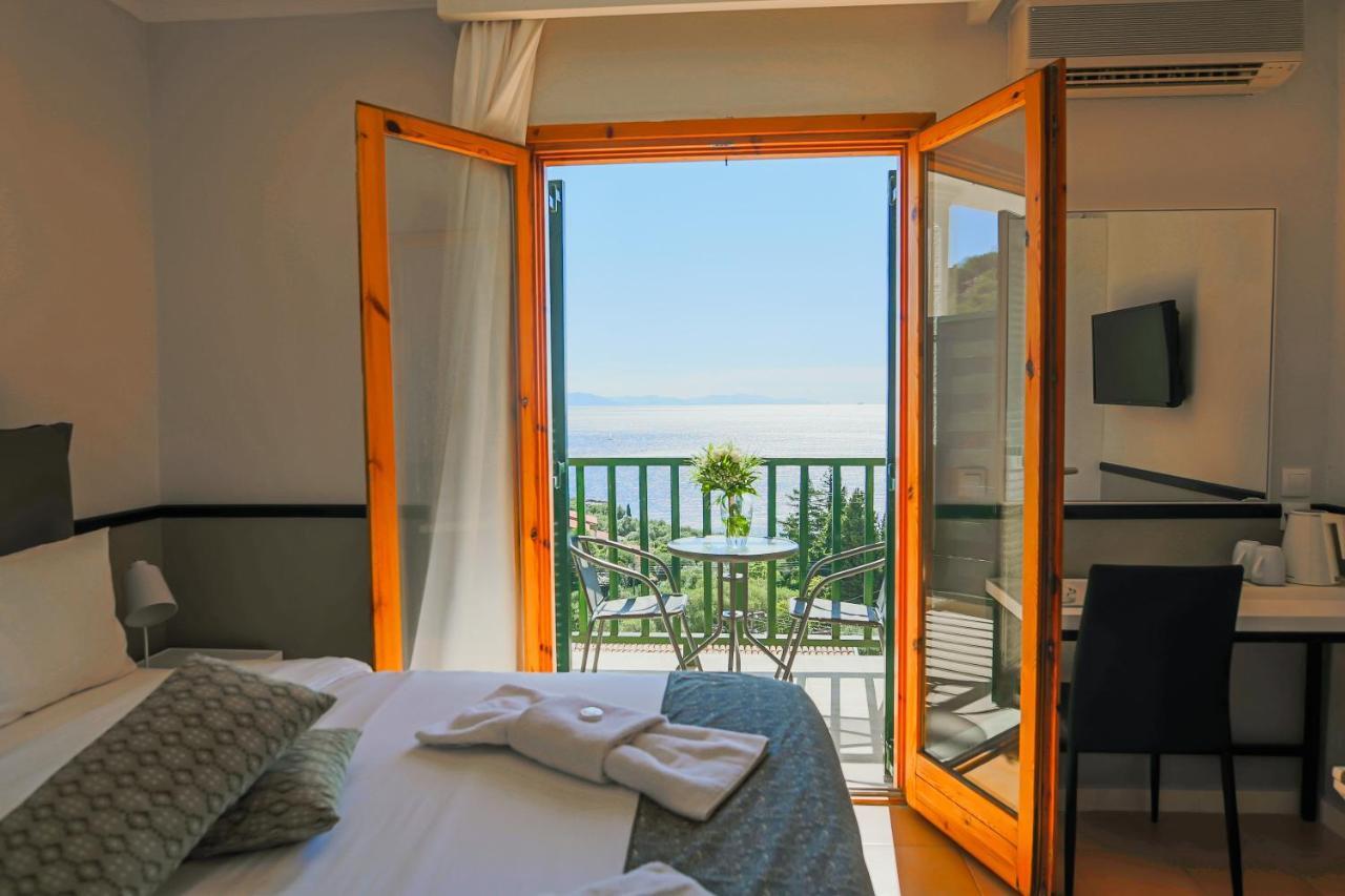 Corfu Aquamarine 酒店 4*